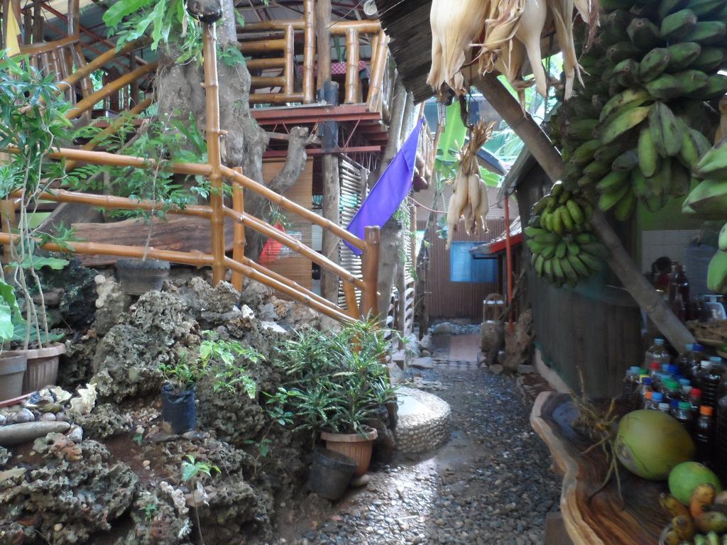 Victoria Guest House And Cottages Puerto Princesa ภายนอก รูปภาพ