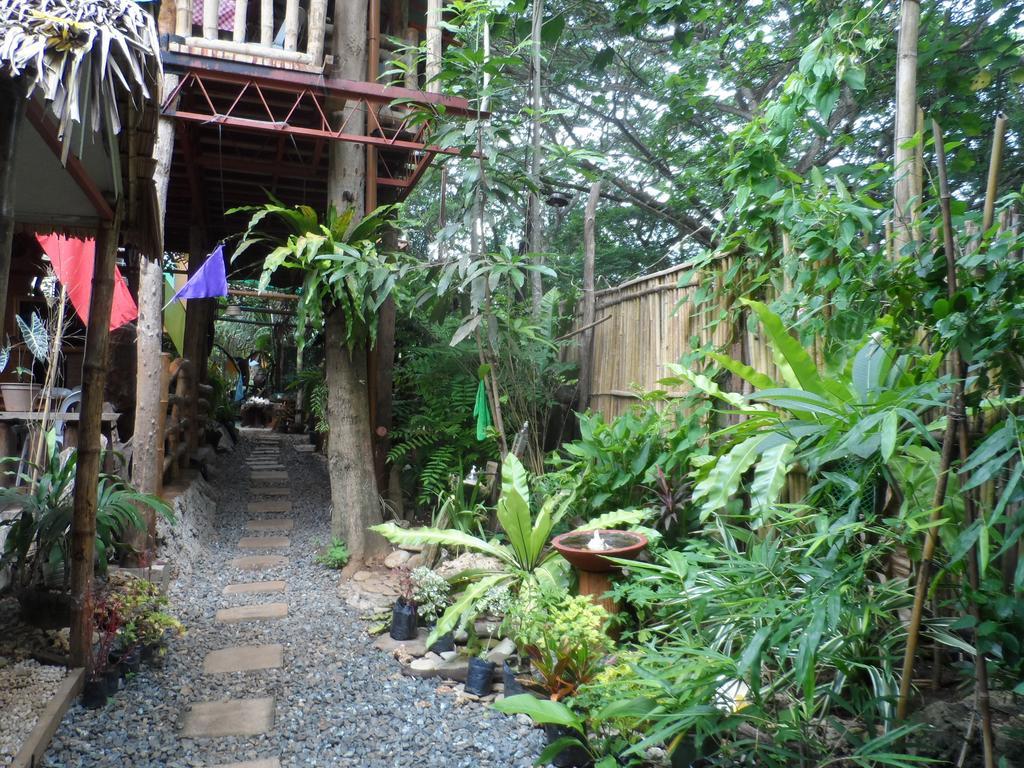 Victoria Guest House And Cottages Puerto Princesa ภายนอก รูปภาพ