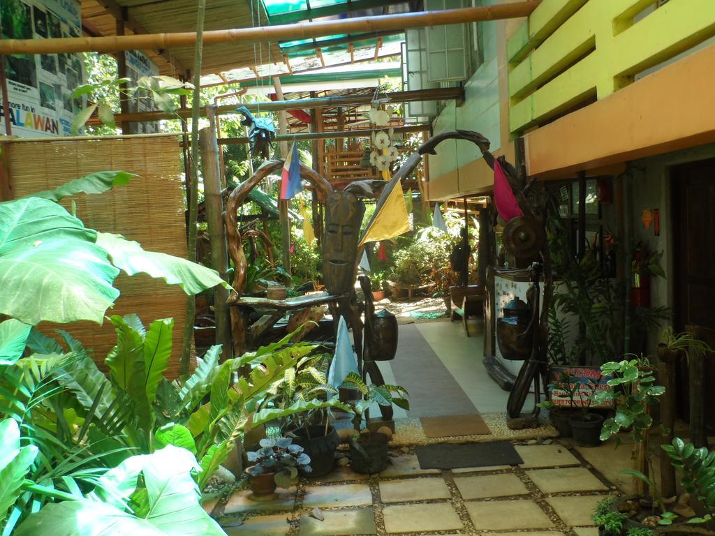 Victoria Guest House And Cottages Puerto Princesa ภายนอก รูปภาพ